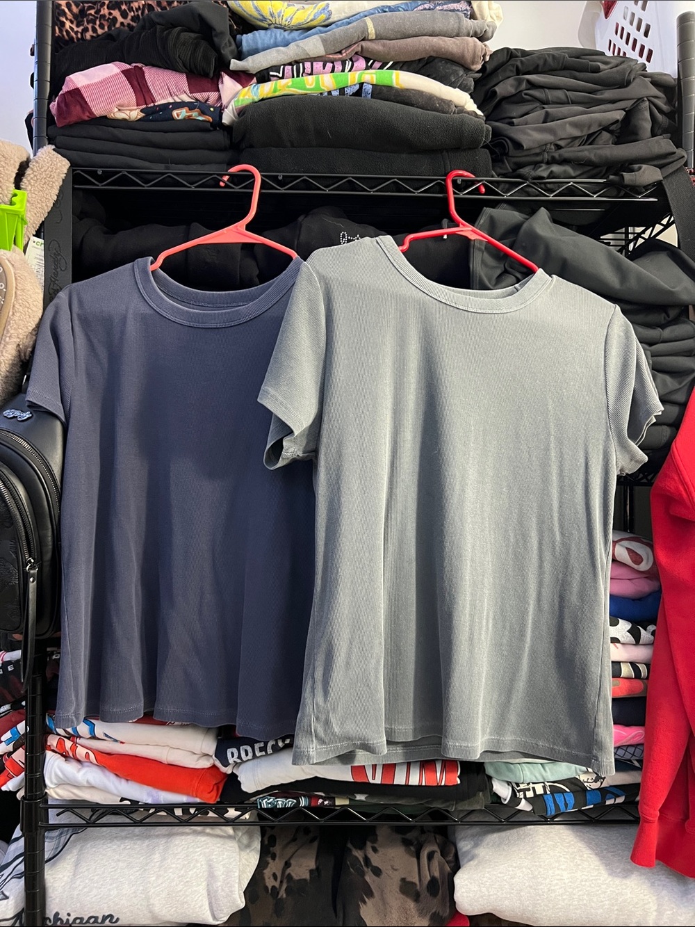 Set of two nwot Classic Crew Neck Tee Pair - Navy & Light Gray